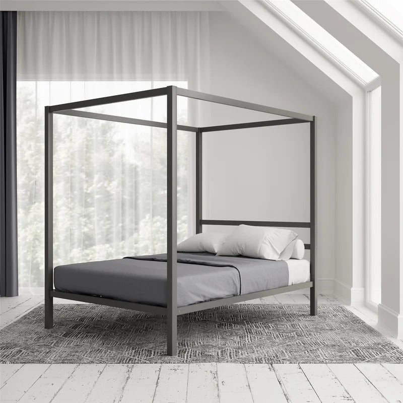 Queen Size Bed : James Canopy Bed