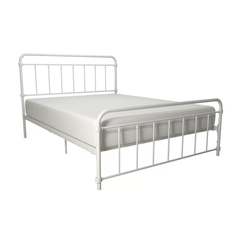 Queen Size Bed : Platform Bed