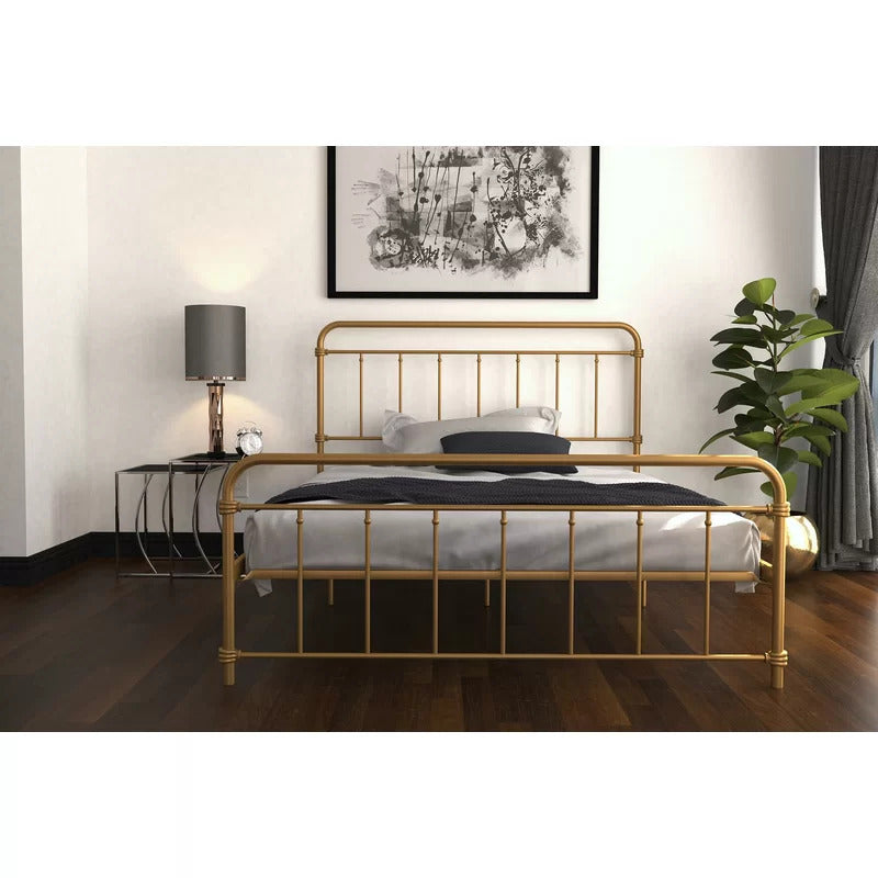 Queen Size Bed : Platform Bed