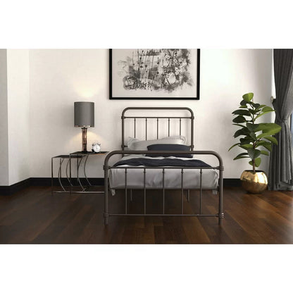 Queen Size Bed : Platform Bed