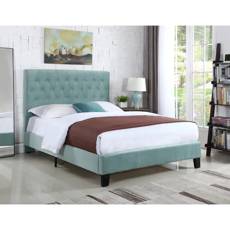 Queen Size Bed : Tufted Upholstered Standard Bed
