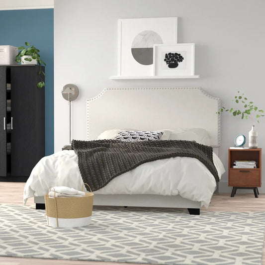 Queen Size Bed : Upholstered Standard Bed