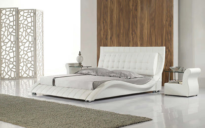 Queen Size: Leatherette Queen Size Platform Bed