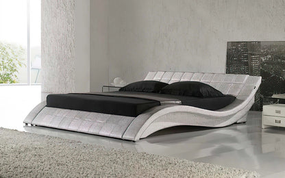 Queen Size: Leatherette Queen Size Platform Bed