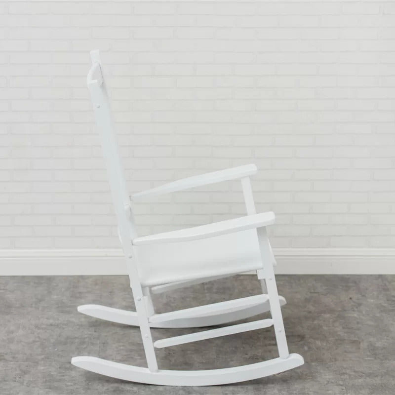 Rocking Chair: Wooden Rocking Chair