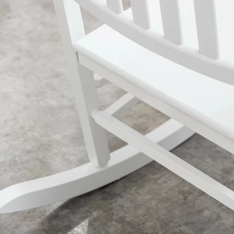 Rocking Chair: Wooden Rocking Chair