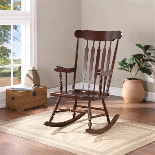 Rocking Chair: Wooden Rocking Chair
