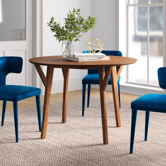Round Dining Table: 44'' Solid Wood Dining Table