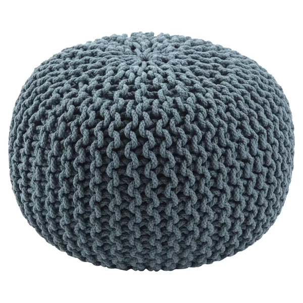 Pouffe: Knitted Pouffe
