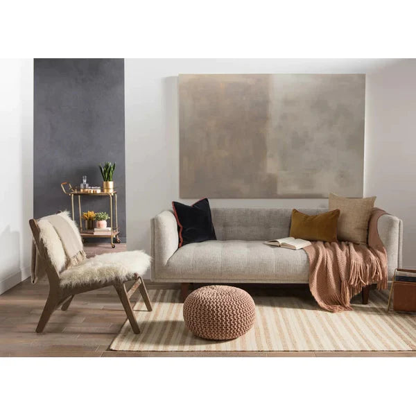 Pouffe: Knitted Pouffe