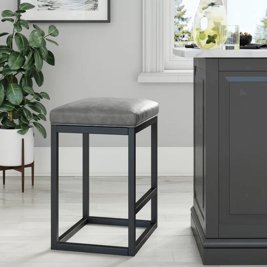 Seating Stool: 24" Counter Stool