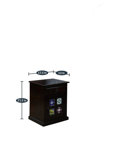 Sheesham Furniture: Wallnut Wood One Door and One Drawer Side Table