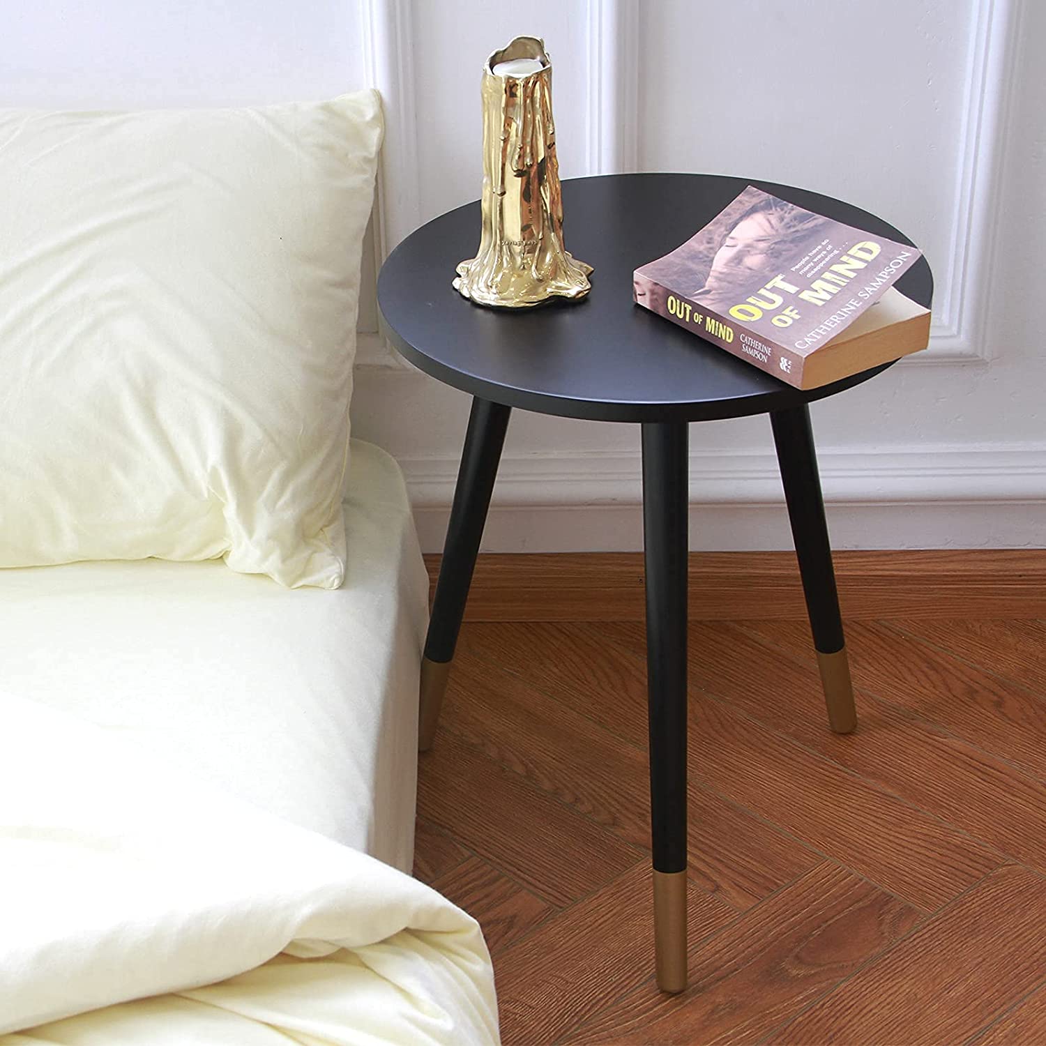 Side Tables: Modern Round Nightstand End Table
