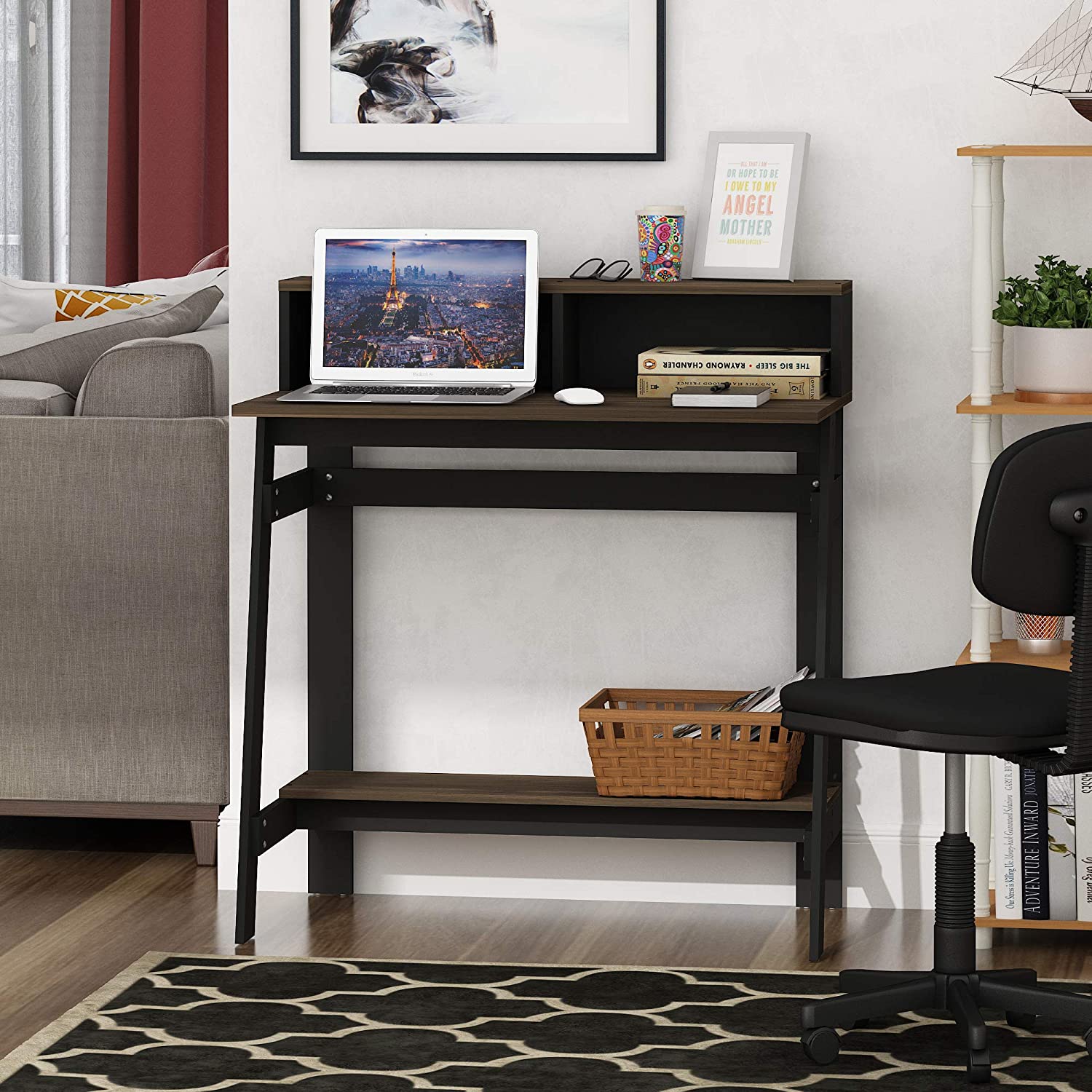 Side Tables: Simplistic Study Table