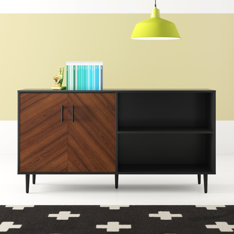 TV Console: Kelin TV Stand for TVs up to 65"