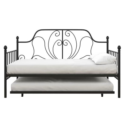 Trundle Bed: Metal Daybed with Trundle Bed