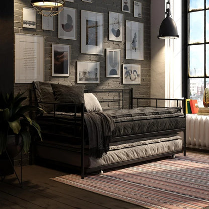 Trundle Bed: Steel Daybed with Trundle