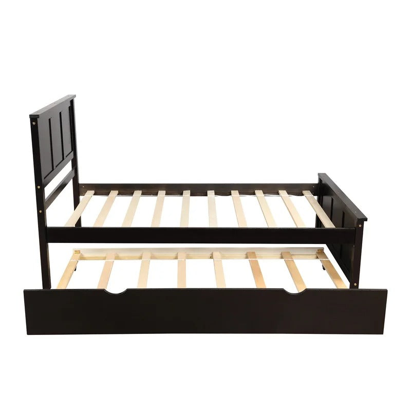 Trundle Bed: Twin Daybed with Trundle