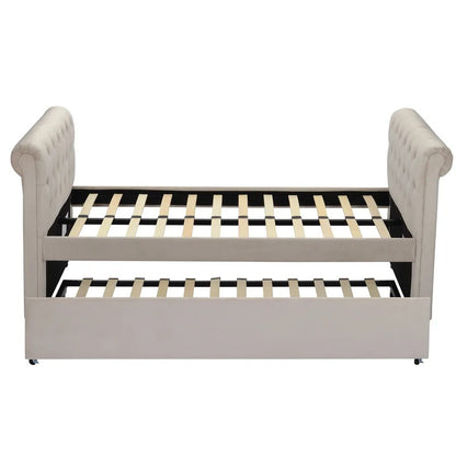 Trundle Bed: Twin Daybed with Trundle