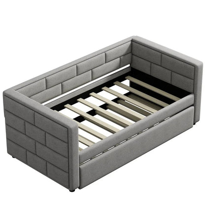 Trundle Bed: Twin Daybed with Trundle
