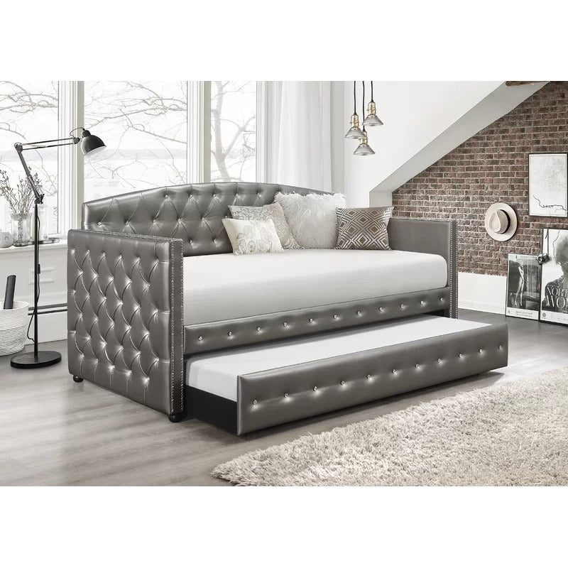Trundle Bed: Twin Daybed with Trundle Bed