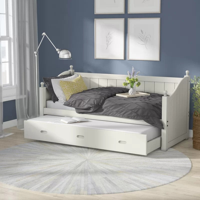 Trundle Bed: Twin Daybed with Trundle