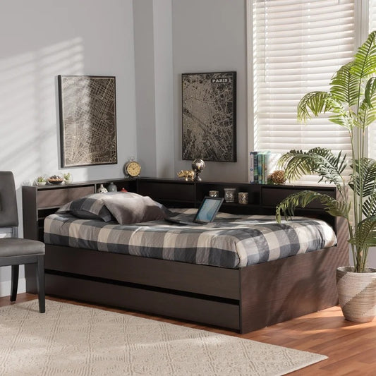 Trundle Bed: Twin Daybed with Trundle