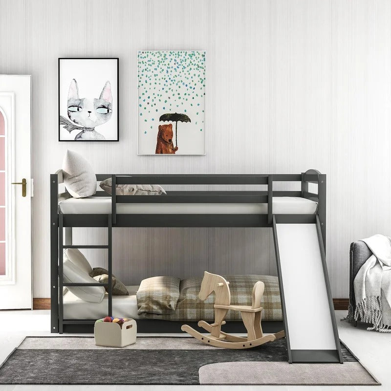 Bunk Bed: Twin Solid Wood Standard Bunk Bed Wooden