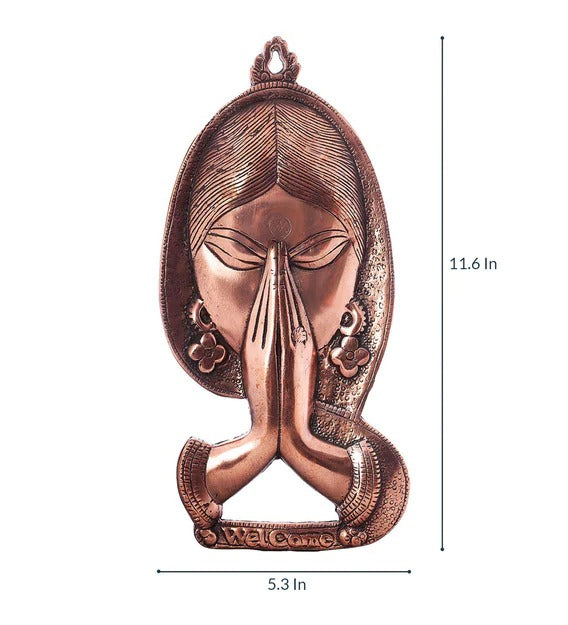 Wall Art: Iron Welcome Lady Wall Art In Brown Color